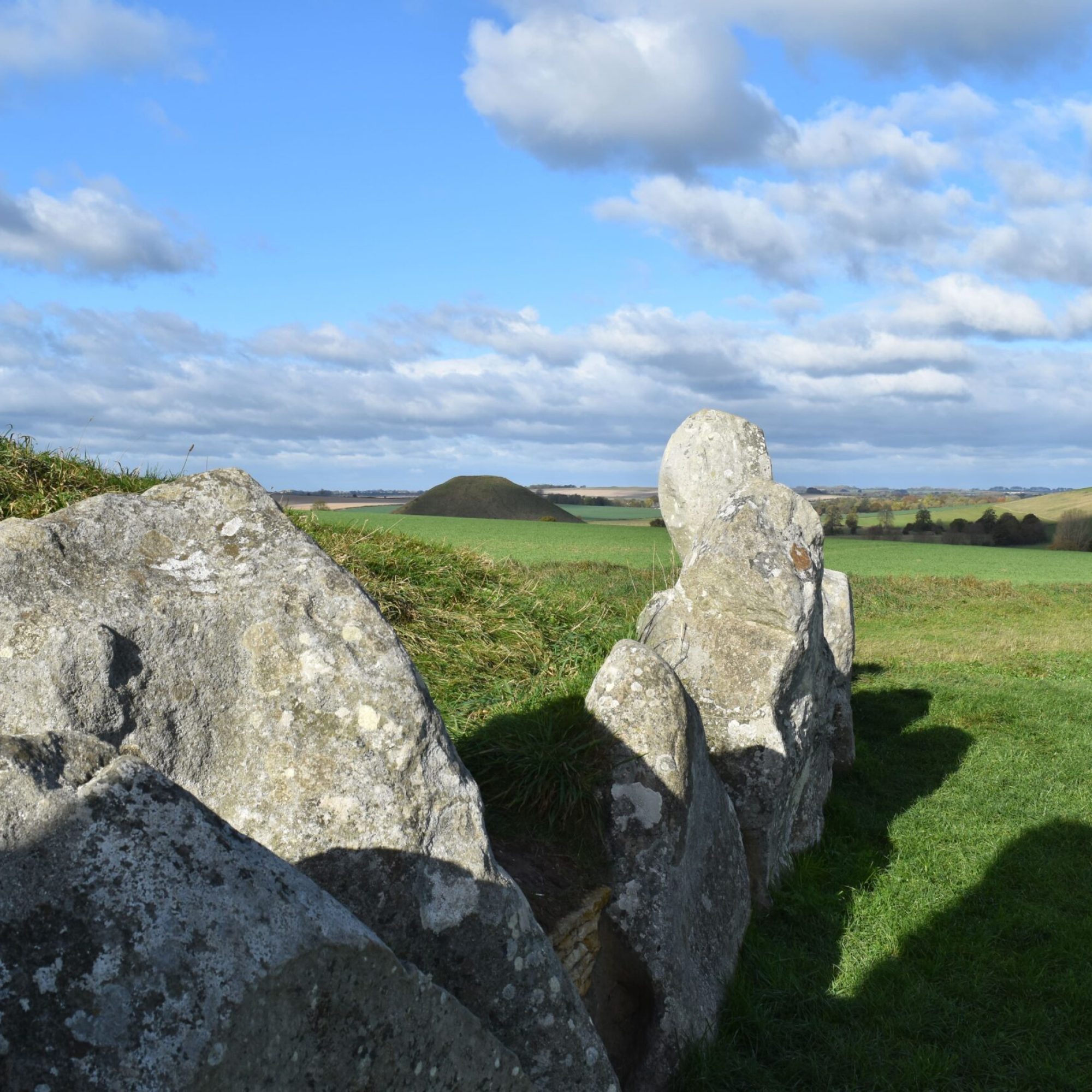 West-Kennet-Long-Barrow