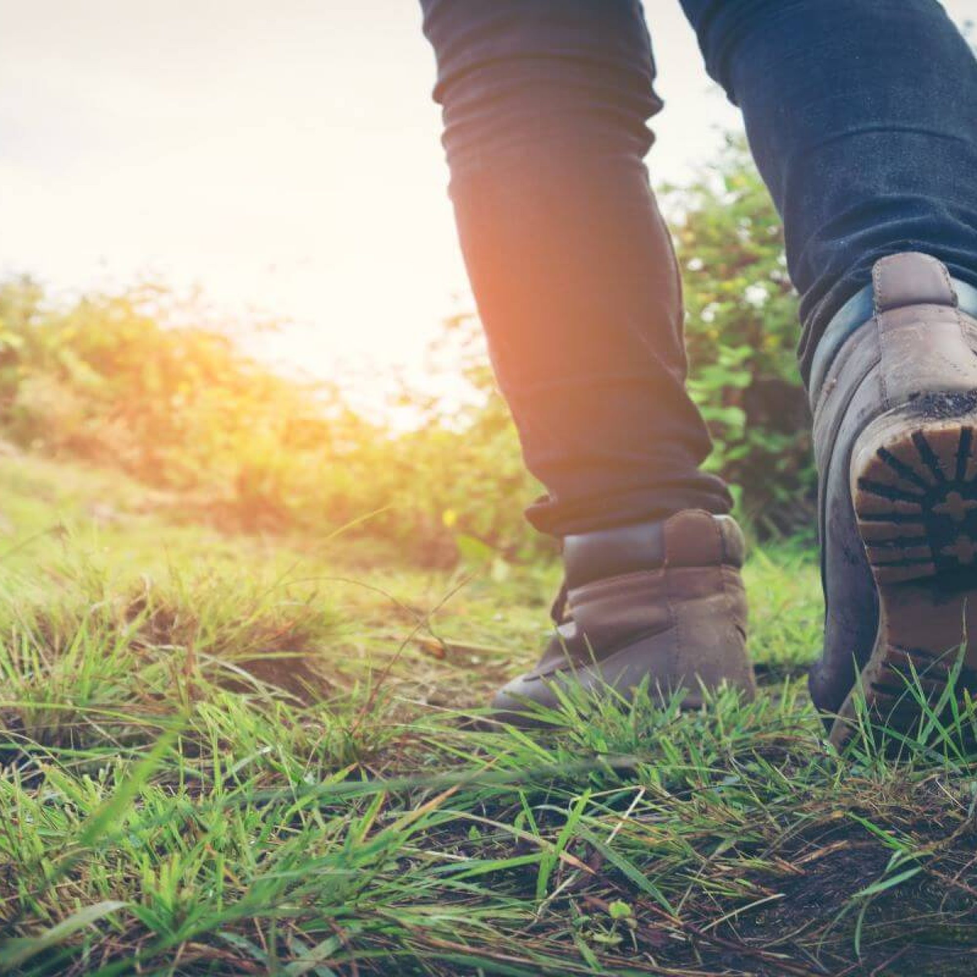 hiking boots-min
