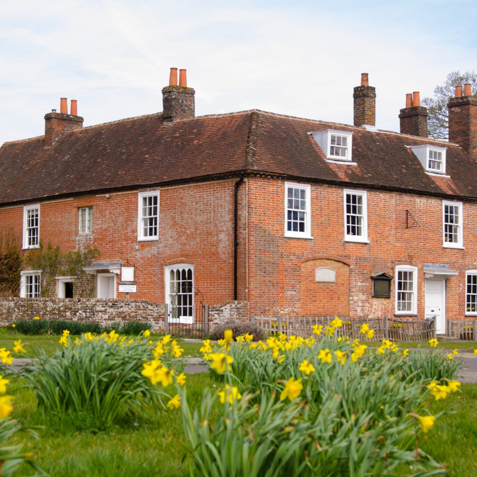 jane-austen-chawton-house-min