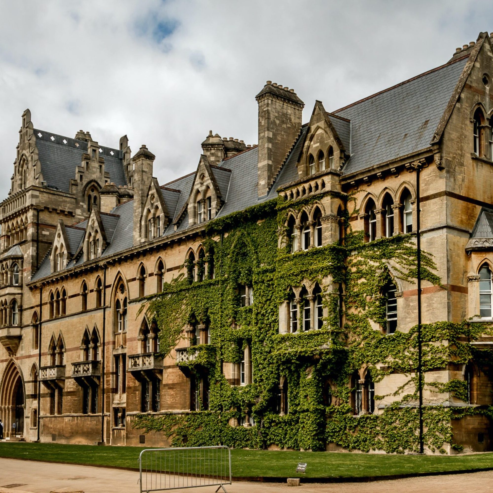 oxford-min